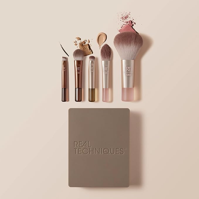 Buy Real Techniques New Nudes On The Glow Mini Brush Kit, 6 Piece Set in Pakistan