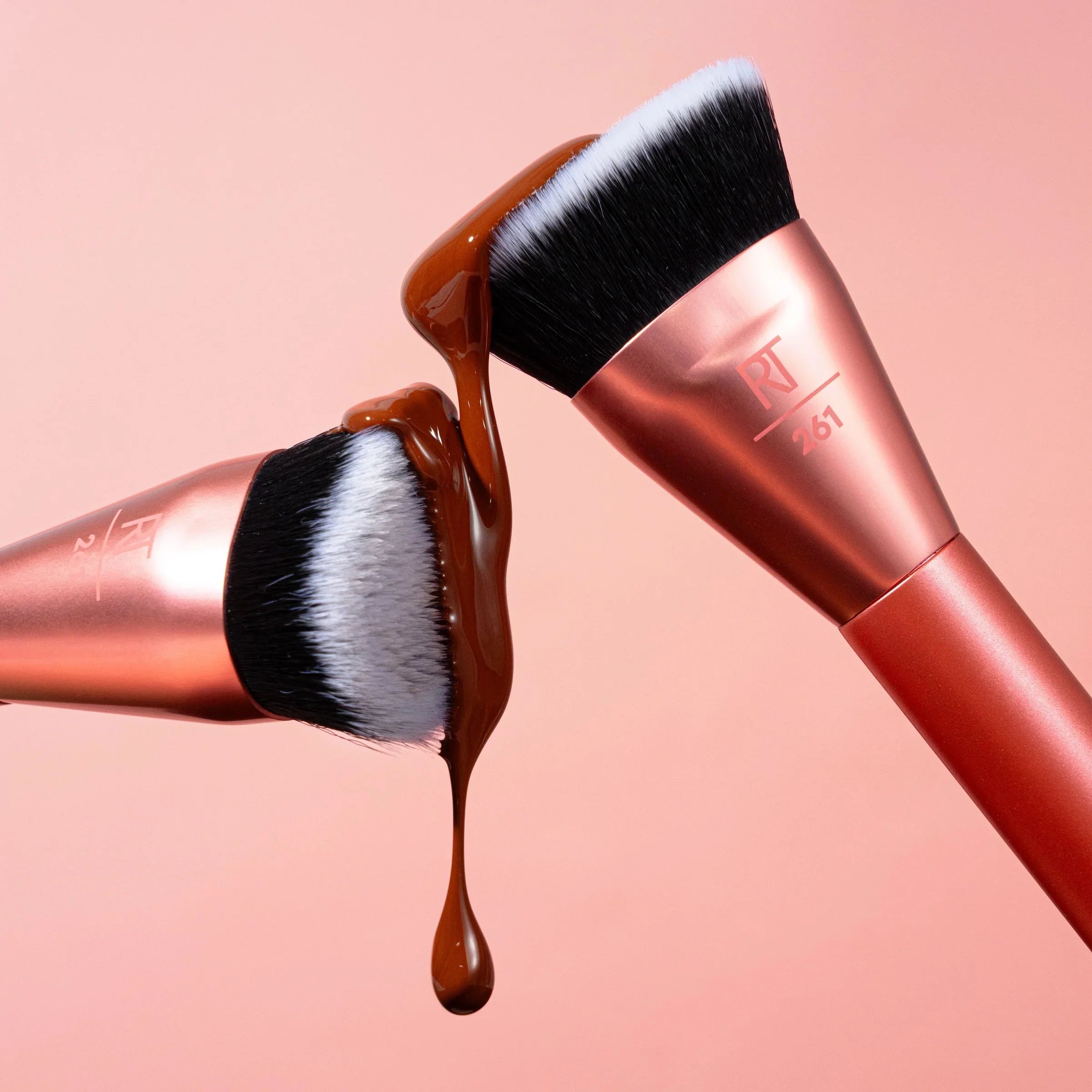 Real Techniques Snatch Sculpt Contour Brush