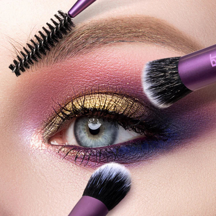 Buy Eye Shade & Blend Makeup Brush Trio in Pakistan