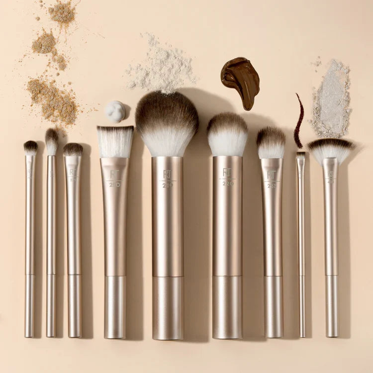 Buy Real Techniques Au Naturale Makeup Brush Kit in Pakistan
